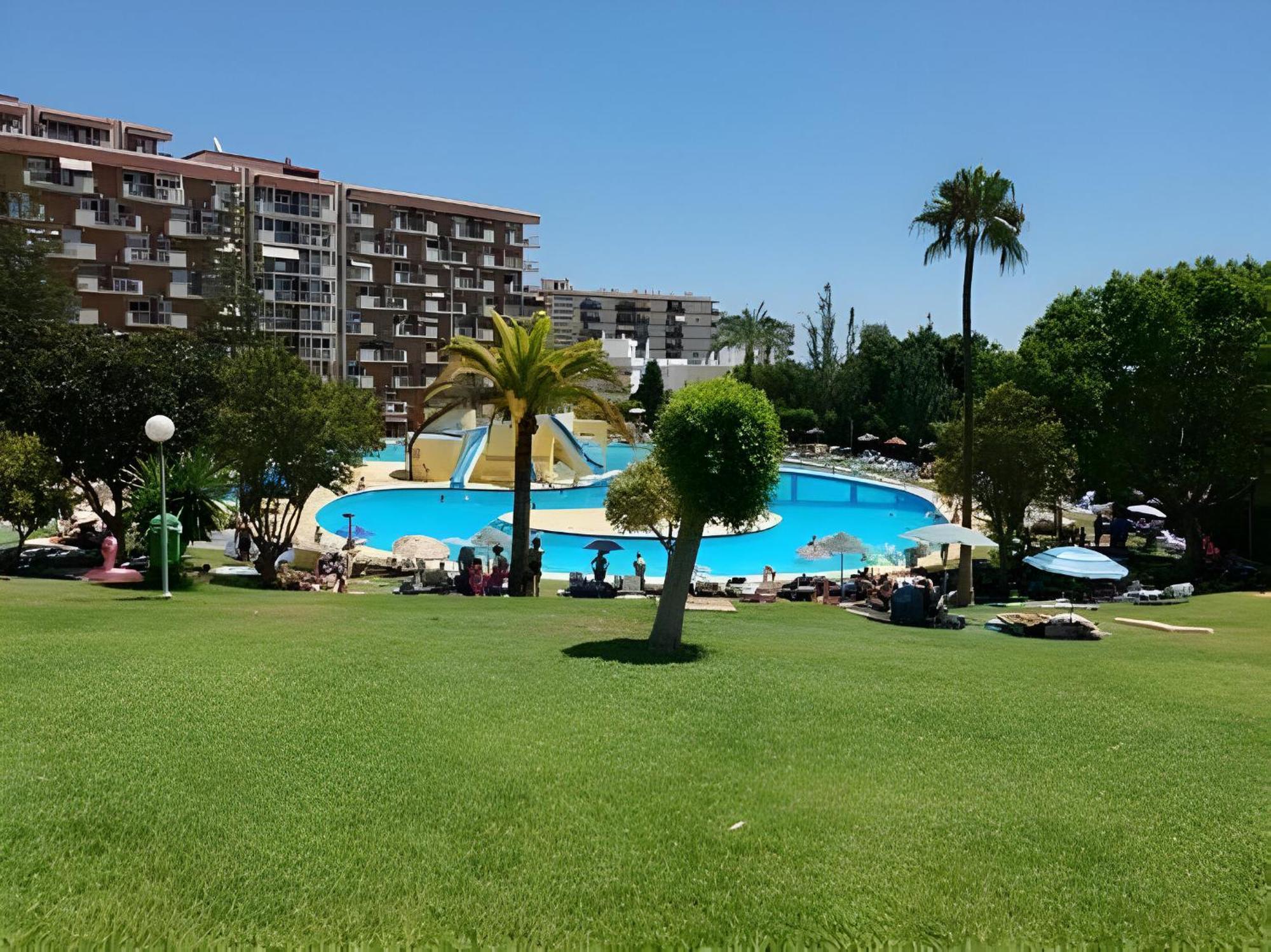 Luxury Suites Minerva Beach Benalmadena Bagian luar foto